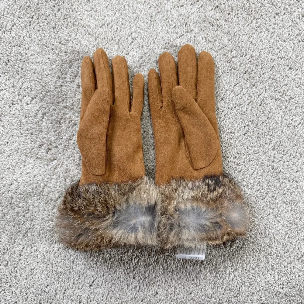 NWT Sfera Femme Collection Wrist Faux Fur Gloves in Brown Tan
